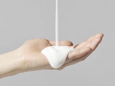 المكونات الرئيسية لوشن تفتيح الجسم